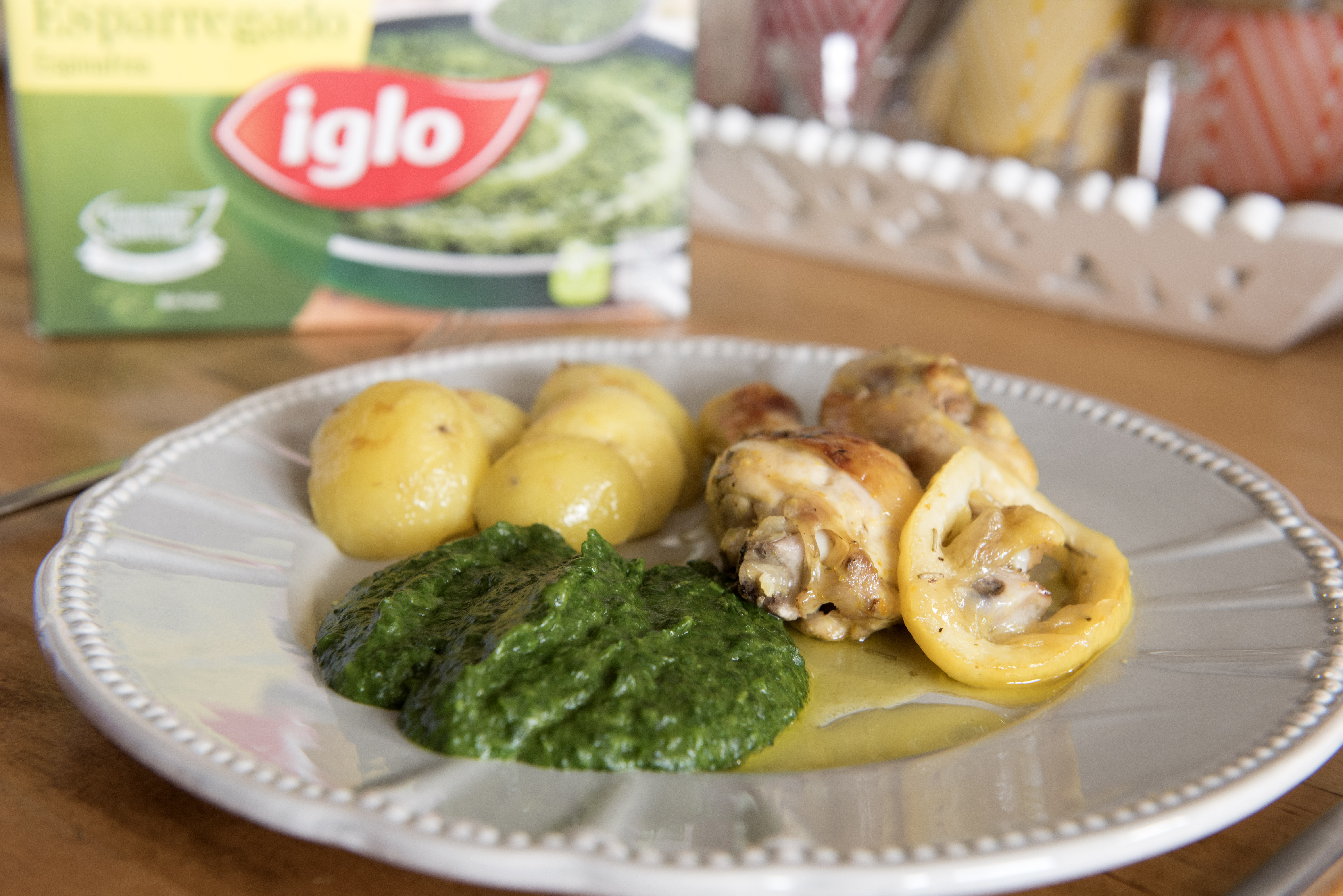 Pernas de Frango com Esparregado de Espinafres