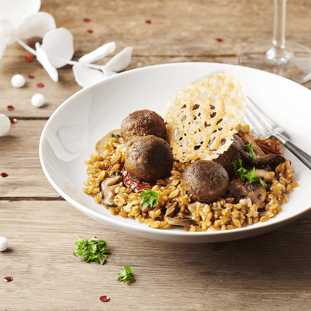 Risoto de espelta com almôndegas vegetais