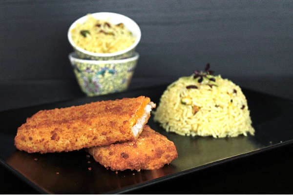 Arroz de especiarias com Crocantes de Tomate e Mozzarella