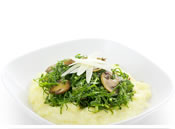 Caldo Verde com Cogumelos e Polenta Cremosa