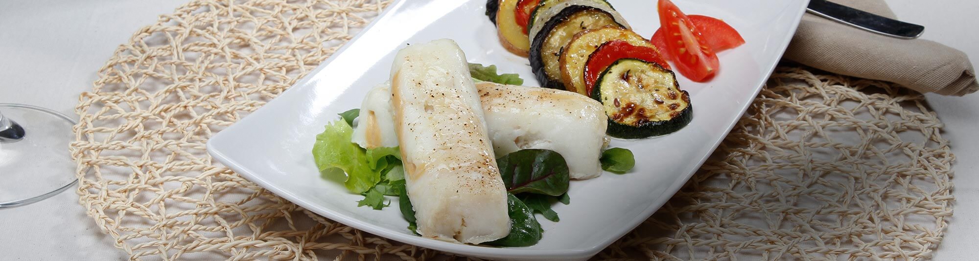 Lombos de Bacalhau com Mil-folhas de Legumes